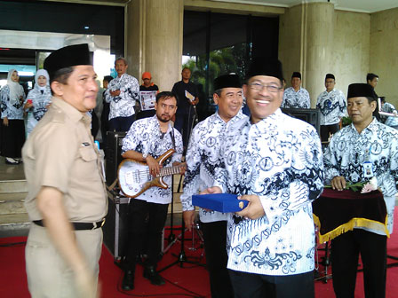 Pencarian PGRI Lannyjaya - Persatuan Guru Republik Indonesia Cabang Lannyjaya